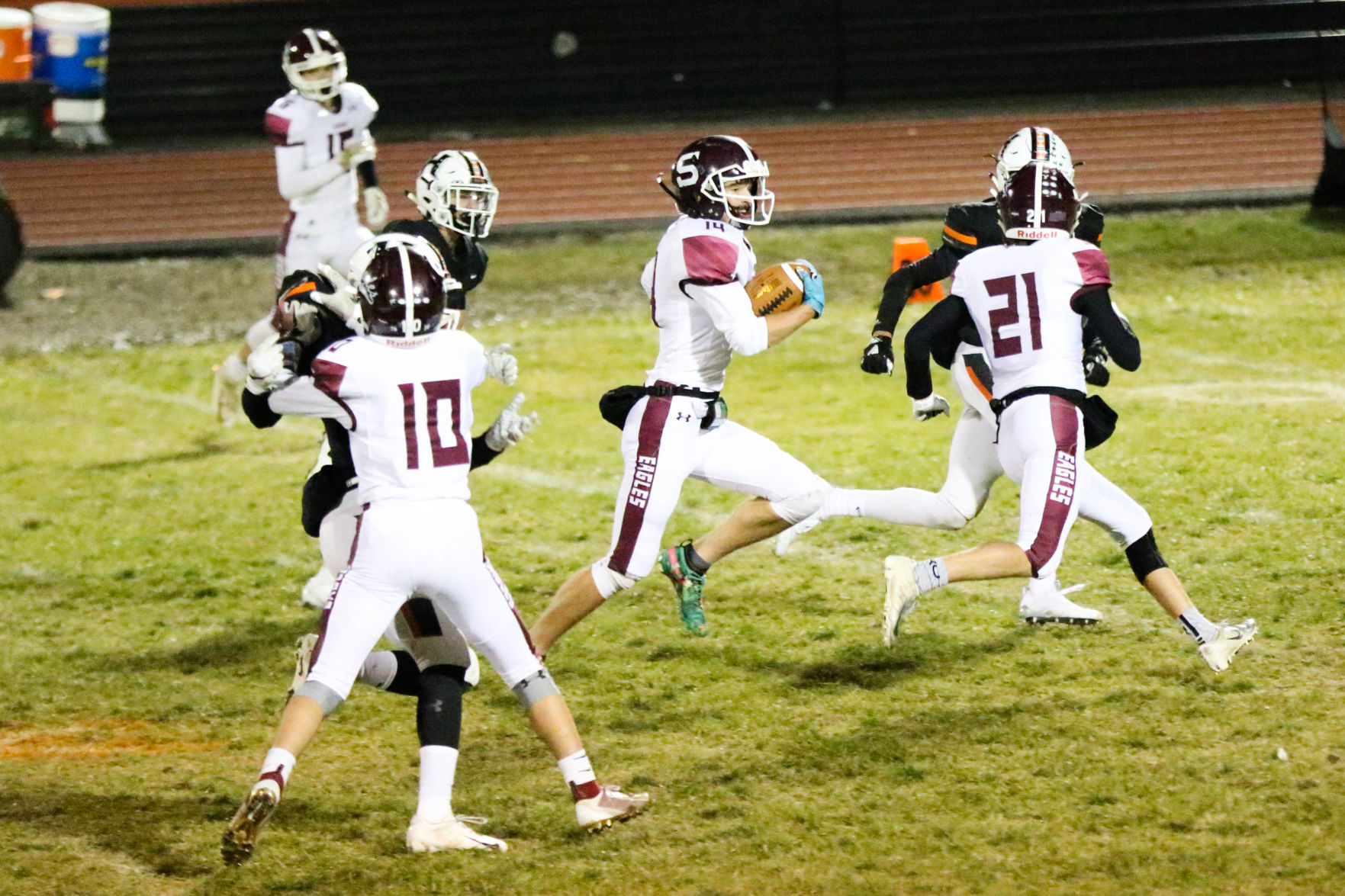 Sidney Eagles defeat Hardin on the road